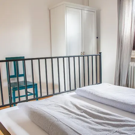Schoene Im Herzen Von Mit Eigenem Eingang Apartment Itzehoe